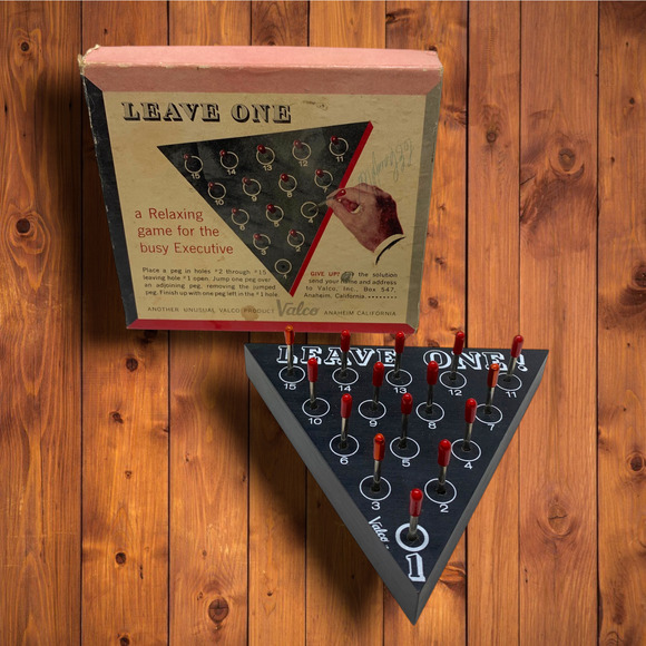Vintage Valco Leave One: A Relaxing Game for Busy Executive Peg Jump Dallas TX - Picture 1 of 7